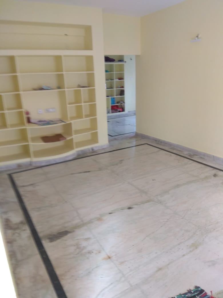 2 BHK Flat for 
